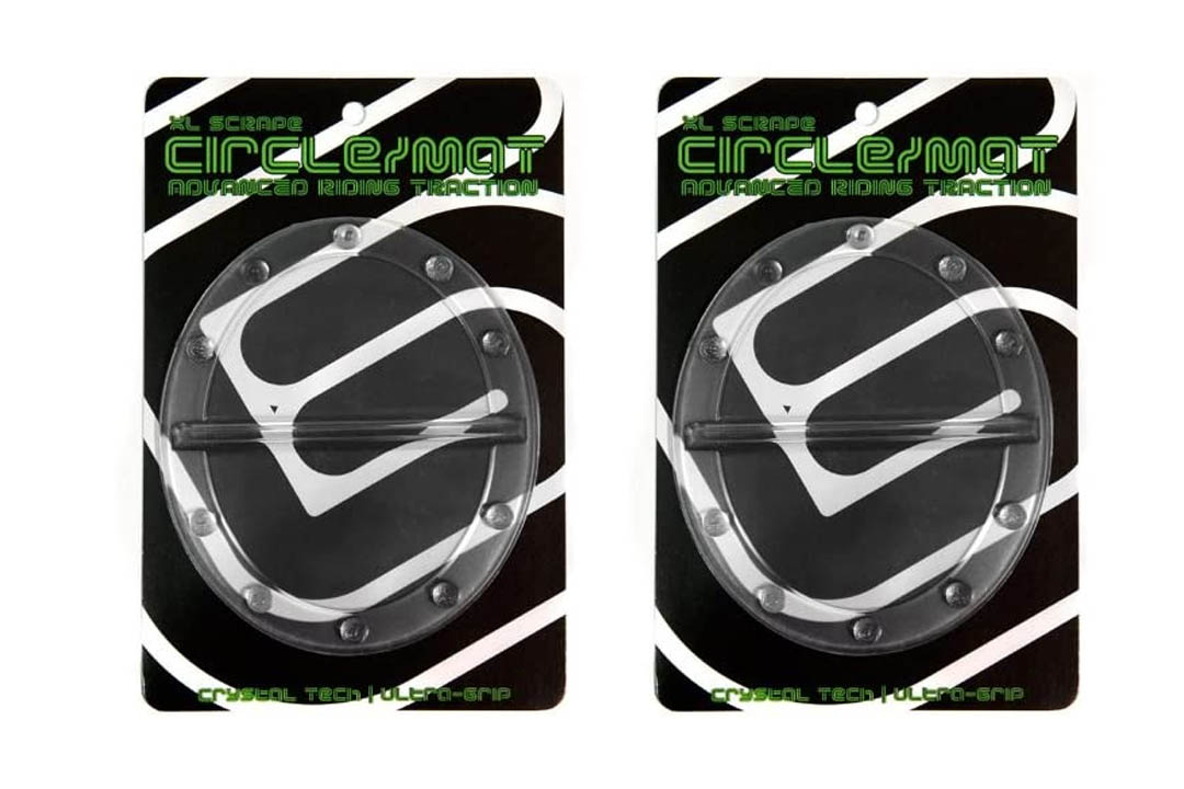 NEW Grayne Circle Snowboard Stomp Pad with Scraper Clear Superior Grip