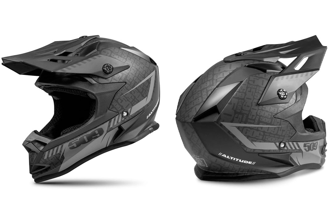 509 Altitude Helmet (Medium, Black Ops)