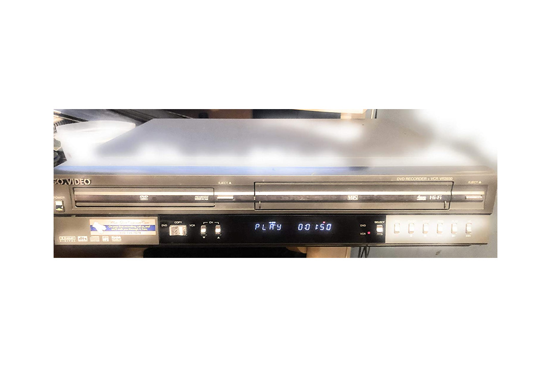 GO VIDEO DVD Recorder + VCR VR3930